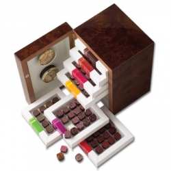 Mmmmm Burlwood Chocolate Vault ~ 7 drawers of chocolate complete with temperature and humidity gauges