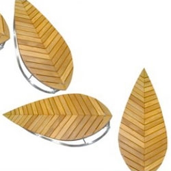 Love the pretty shape of Jirachai Tangkijngawmong's Leaf Bench.
