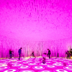 LIKEarchitects designs wonderWALL, an exhibition space with 20,000 fabric strips, to host Jen Lewin’s interactive light installation, ‘The Pool’.