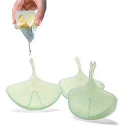 Designboom features a nice collection of silicone lemon squeezers.
