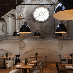 'Mercat' restaurant by the Dutch architecture agency Concrete in Amsterdam - Holland.