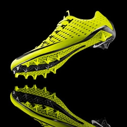 Nike Football debuted the Nike Vapor Laser Talon with a 3D printed plate that will help football athletes perform at their best. In a version built to master the 40, the Nike Vapor Laser Talon weighs a mere 5.6 oz.