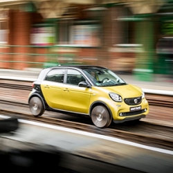 British train engineering specialists at Interfleet have developed one-off Smart ForFour modified to run on rails. 