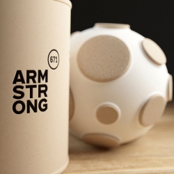 Armstrong, luminous UFO with cork and ceramic, by Constantin Bolimond and Maxim Ali.