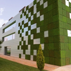 Lifewall tiles make building your own vertical garden a snap!