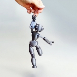Spanish artist Sonia Verdu created an incredible 3D printed jointed robot figurine. 