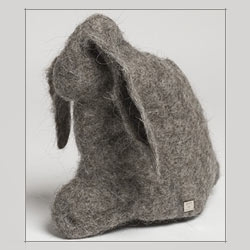 It's late for Easter, but this felted bunny is better than just for keeping food warm (advertised purpose). I'd use it as a hand puppet. Manufacturer: Hut Up, Berlin