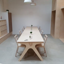 MIX is a new openspace for coworking in France, near Lyon, with wooden furniture and interior created by La Fabrique and Open Desk.