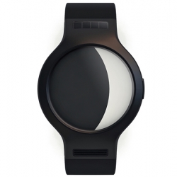 Moonwatch has been designed by The Emotion Lab to establish a relationship between the moon cycle and a person’s emotional states. It’s a new concept of time based on nature.