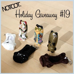 NOTCOT Holiday Giveaway #19: Mimoco is giving away 3 of the new VDC Mimobots with protohoodies to 3 lucky commenters!!!