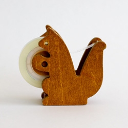 A cute little stationery fellow. Squirrel tape dispenser at Project Sticky.