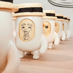 Barcelona based design duo Brosmind Studio currently have a show on at the Kemistry Gallery London, for the show the brothers created a range of limited edition ceramic sculptures called the Brosmind
Army.
