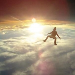 Echoing the appeal of sports in slow-motion, here's an amazing video capturing the surreal beauty of sky-diving, produced for the Melbourne Skydive Centre.