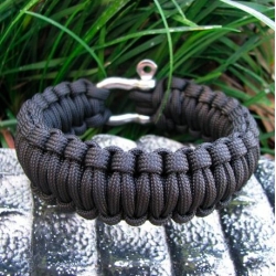 Survival Straps ~ because you never know when you'll magically need 15'-20' of paracord that can come from your bracelet? Also comes in keyfobs, rifle slings, dog collars and more...