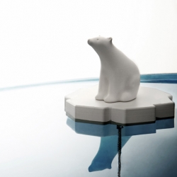 Also from Propaganda ~ MocoLoco has a look at their latest Polar Bear line that launched at Maison et Objet in Paris this week! From drain plugs to mug lid!