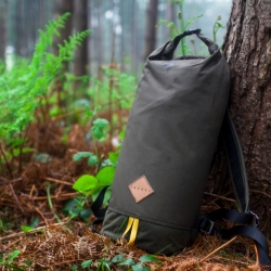 The all new Óg backpack from Trakke. Built for everyday adventures and constructed from military-spec Ventile cotton, this lightweight pack is super-simple but packs a punch when things get spicy!