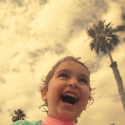 The perfect summer video set to the perfect summer song. This is 3 year-old Nicole's first time ever to the beach. The video is set to the song 'Beach 2011' by Vit Päls.