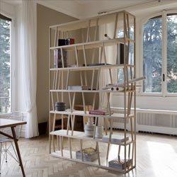 Tilta, a doublesided freestanding bookcase composed of three different modules mounted together with a simple construction based on joints. By Paolo Cappello.