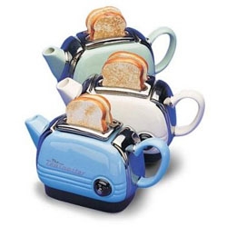 Have the perfect breakfast in bed with these retro styled yet decidedly modern Toaster Teapots by Tea Pottery. What a fantastic idea!