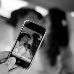 Will the iPhone shot, become a new trend in wedding photography? Can't you just see generations later asking about what that thing is? I just got lost going through pages of the Enluce photography blog...
