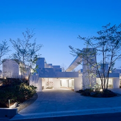 COSMIC, a steel structure house in Osaka designed by UID.