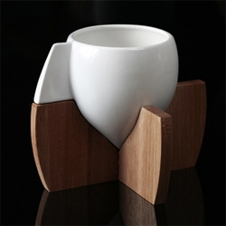 Steve Watson's Skase tea cup is beautiful