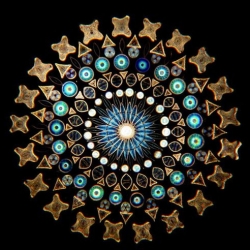 The Diatomist, a documentary by Matthew Killip about Kalus Kemp, a master of the Victorian art of diatom arrangement.