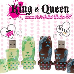 Latest from Mimoco, Undo Boy, Spear Collective.... KING & QUEEN! Adorable new Mimobots, featuring Mimozine Issue 1 (which is apparently rated R)