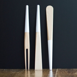 Gigodesign's beautiful work for Leis Wooden kitchen utensils.