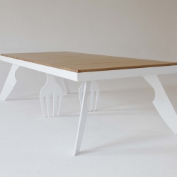 New Let´s Eat table by designers TCHERASSI VILATÓ from Barcelona to the world.
