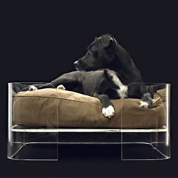 It's nice to see that designer are beginning to think about our best friends as well. This futuristic bed from WOWBOW is crafted from 10mm thick acrylic and furnished with luxury faux suede cushions.
