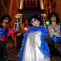 In order to communicate the new absolut bottle Absolut Disco and under the motto “Dance anywhere, anyhow, anytime” the 70's disco feeling hit the streets of Lisbon.