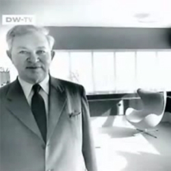 Short Danish documentary about Arne Jacobsen found via Midcentury Modernist. 