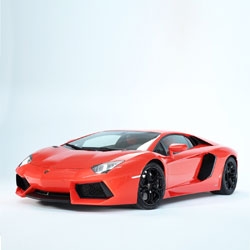 Official launch of the Lamborghini Aventador just a week away, and the Italian firm has revealed this epic new video of the car in action.