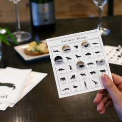 Animal Bingo with sophisticated design. It would add style to your party!