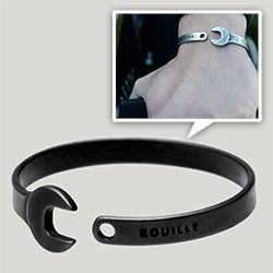 4H10 Rouille Heritage Wrench Bracelet in black or silver.