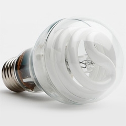 GE introduces 'hybrid' bulb with both halogen and CFL elements, instant-on meets efficiency - beautiful design!