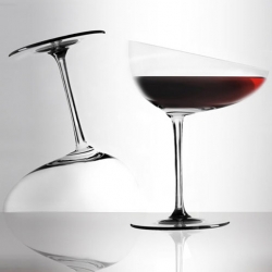 Calici Caratteriali, a series of experimental wine glasses by Gumdesign, created for the AbitaMi show in Milan. 