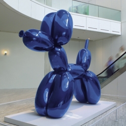Jeff Koons is my new hero!  His awesome sculptures are currently on display in Chicago, New York, and France. [Editor's Note: Couldn't resist letting this rediscovery of a design icon go up...]