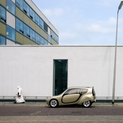 c,mm,n (pronounced ‘common’) is an open source sustainable electric car initiative by the Netherlands with a  target to have 1 million electric cars by 2020.