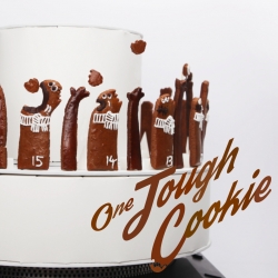 Building a zoetrope from cookies, animators Klaas-Harm De Boer, Veronyka Jelinek and Tiddo Muda give their sweet Christmas wishes with One Tough Cookie.