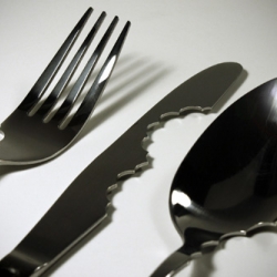 Mark A. Reigelman II has designed this Bite silverware in an effort to help raise awareness of worldwide epidemics such as starvation and obesity.