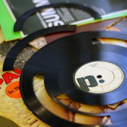 With a few vinyls and a laser cutter, Ishac Bertran created an analog sampling technique by slicing physical pieces out of the record and switching them.