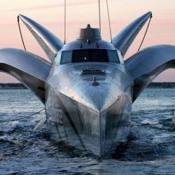 The Earthrace, Skippered by Pete Bethune and powered by 100% bio-fuel looks like it may be more at home cruising amongst the stars than amongst the waves.