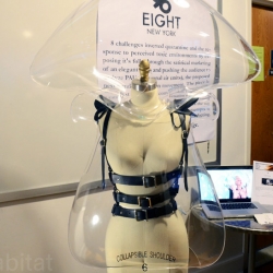 Wish you could live in a bubble? This bubble dress by NYU student Hana Marie Newman protects you from air pollution by pumping in clean oxygen.