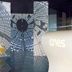 Designer Daniela Bianka has completed a renovation of the entrance, reception and exhibition areas at the French National Space Agency (CNES) in Paris. Pretty cool!