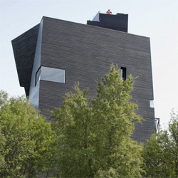 Steven Holl is about to complete construction of the Historical museum for writer Knut Hamsun in Norway. The black volume stands tall above the forest, offering great views over the nearby lake.