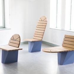 Les Lamaneurs. Design by Ralston & Bau, 2015.
Made of acacia wood and painted sheet metal. Produced by Les Ateliers du Marais.