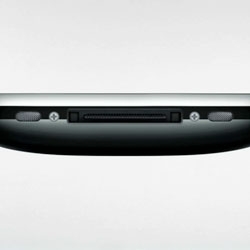 I just noticed there are 2 exposed screws on the new iPhone 3G.  Is it wrong that I am really disappointed?  Is Steve losing his maniacal grip over his overworked industrial designers?
