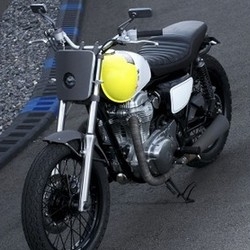 Philippe Starck redesigned the Kawasaki W800 with the help of Design Boxer.